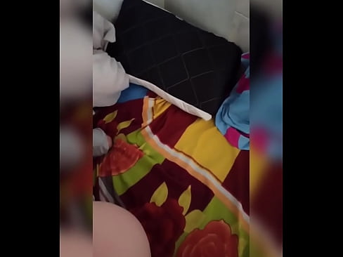 ❤️ Моя сусідка по кімнаті залишається вдома одна, тому що її чоловік їде у відпустку, а я користуюся можливістю трахнути її і наповнювати її дупу молоком ️❌ Шлюхи у нас ﹏